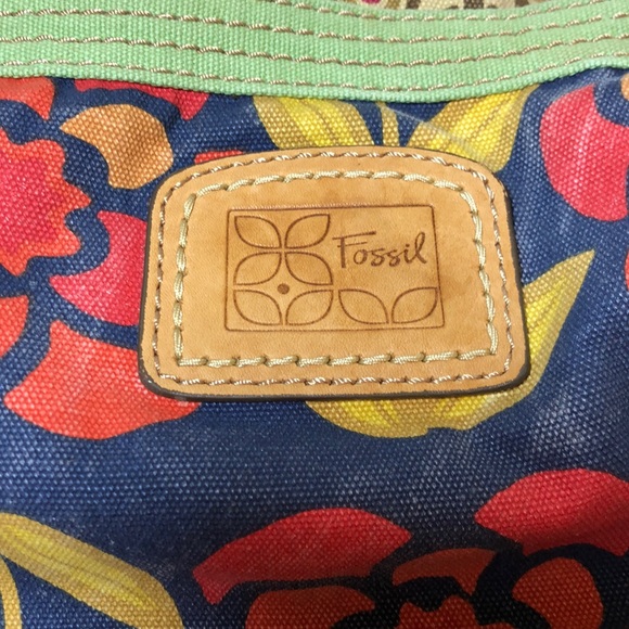 Fossil Floral Canvas Handbag w/ Leather Trim - Picture 6 of 8